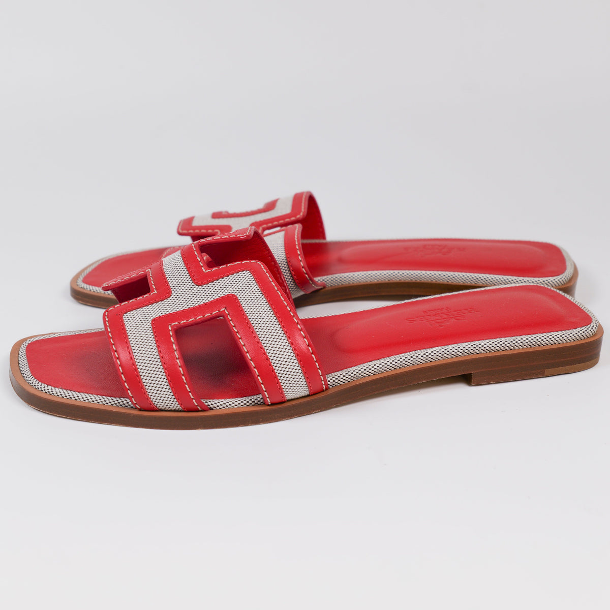 Hermès Oran Sandals Prunoir Rouge Canvas Size 36