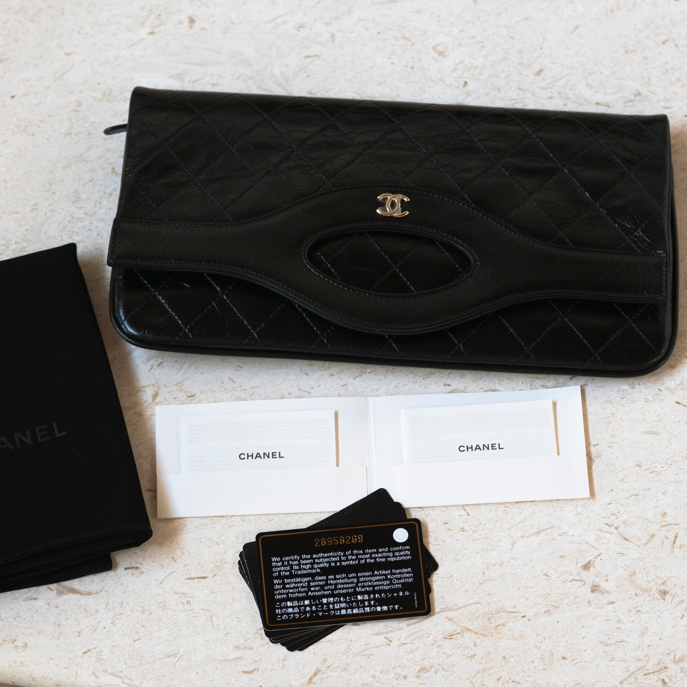*Rare* CHANEL Pochette 31 Clutch Quilted Crumpled Calfskin GHW A70521 VIP
