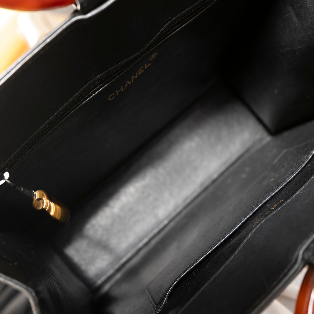 CHANEL Rare Vintage Tortoiseshell Ring Handle Bag 1997-1999