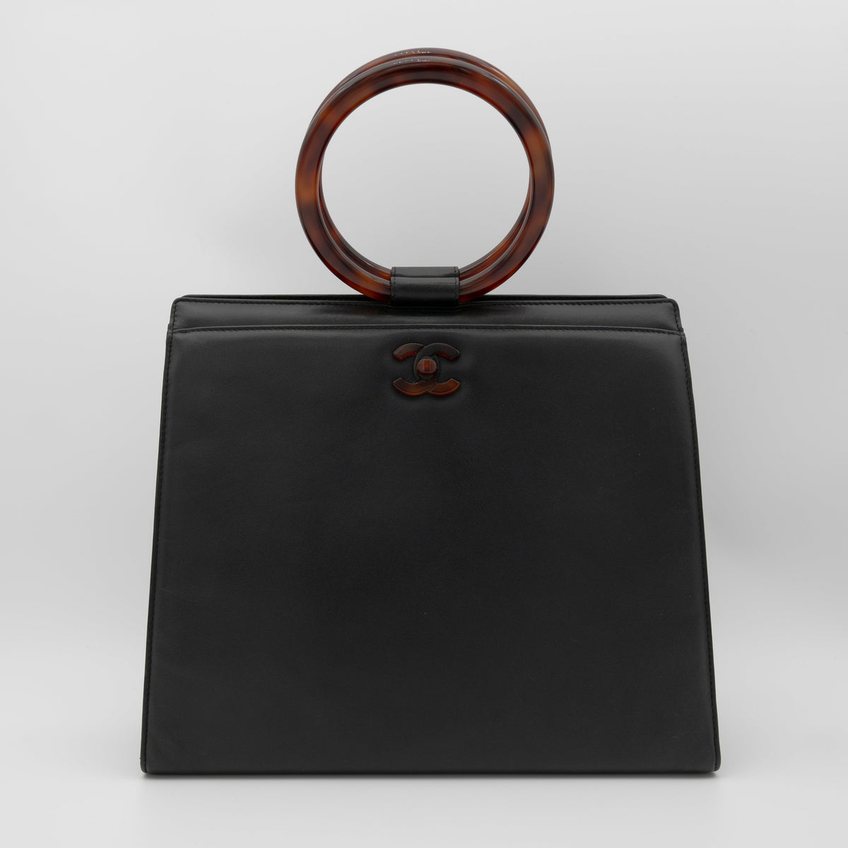 CHANEL Rare Vintage Tortoiseshell Ring Handle Bag 1997-1999