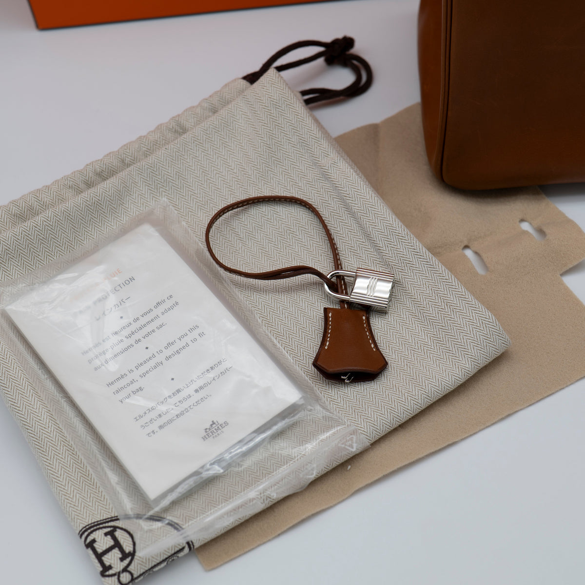 *RARE* Hermès Fauve Barenia Birkin 30 Palladium Hardware