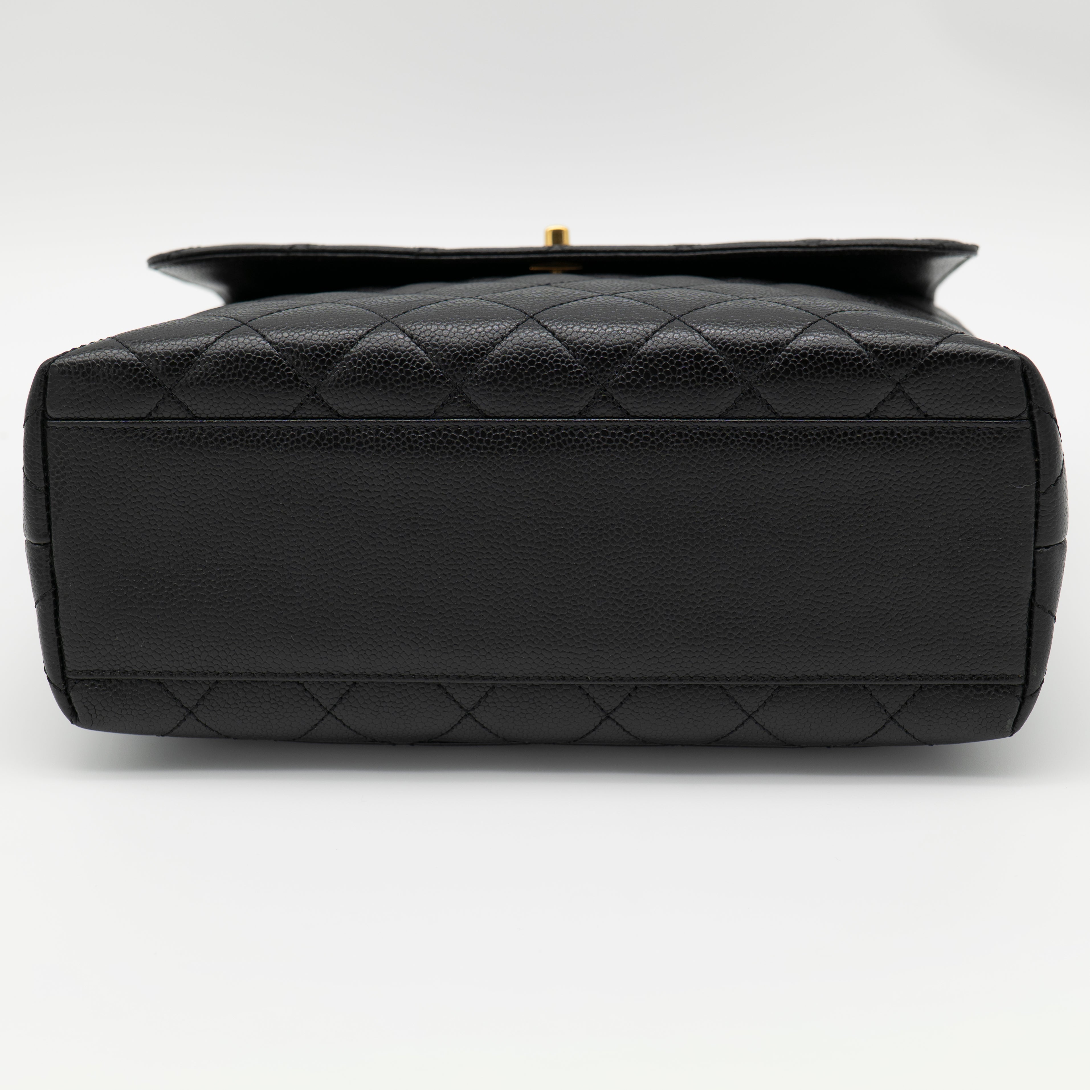 CHANEL Vintage Caviar Jumbo Kelly Flap 24K Gold Hardware A12397