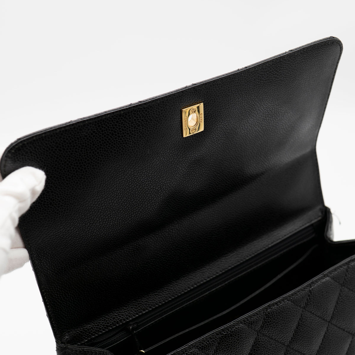 CHANEL Vintage Caviar Jumbo Kelly Flap 24K Gold Hardware A12397