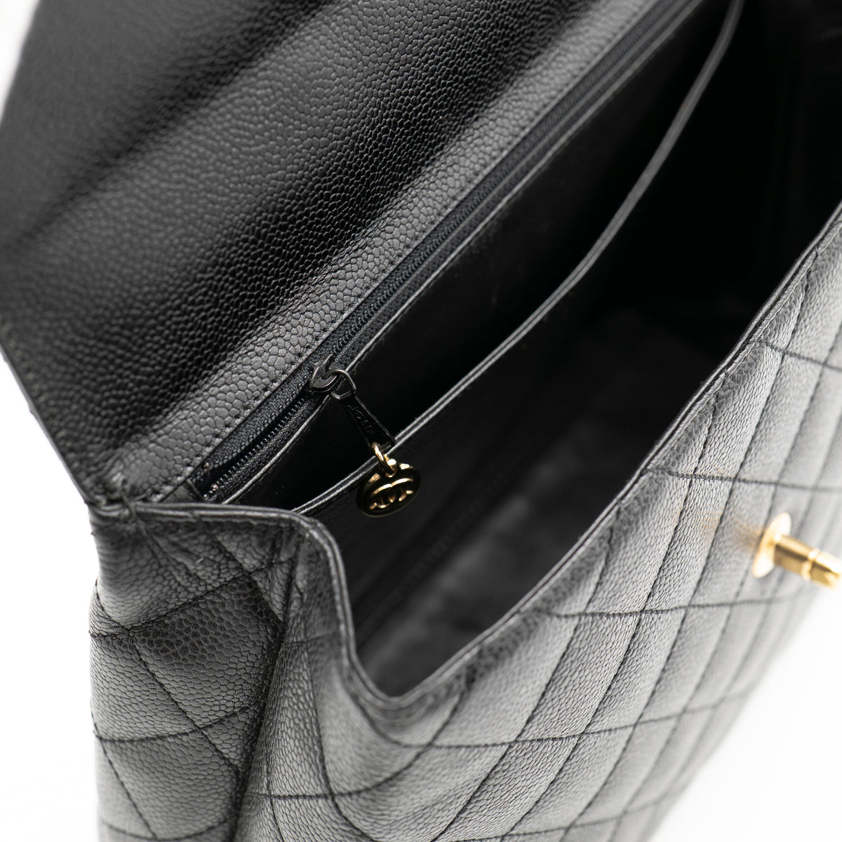 CHANEL Vintage Caviar Jumbo Kelly Flap 24K Gold Hardware A12397
