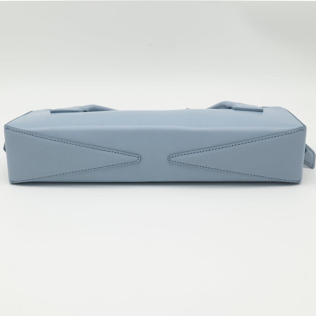 Alaïa Le Teckel Top Handle Clutch Bleu Delave