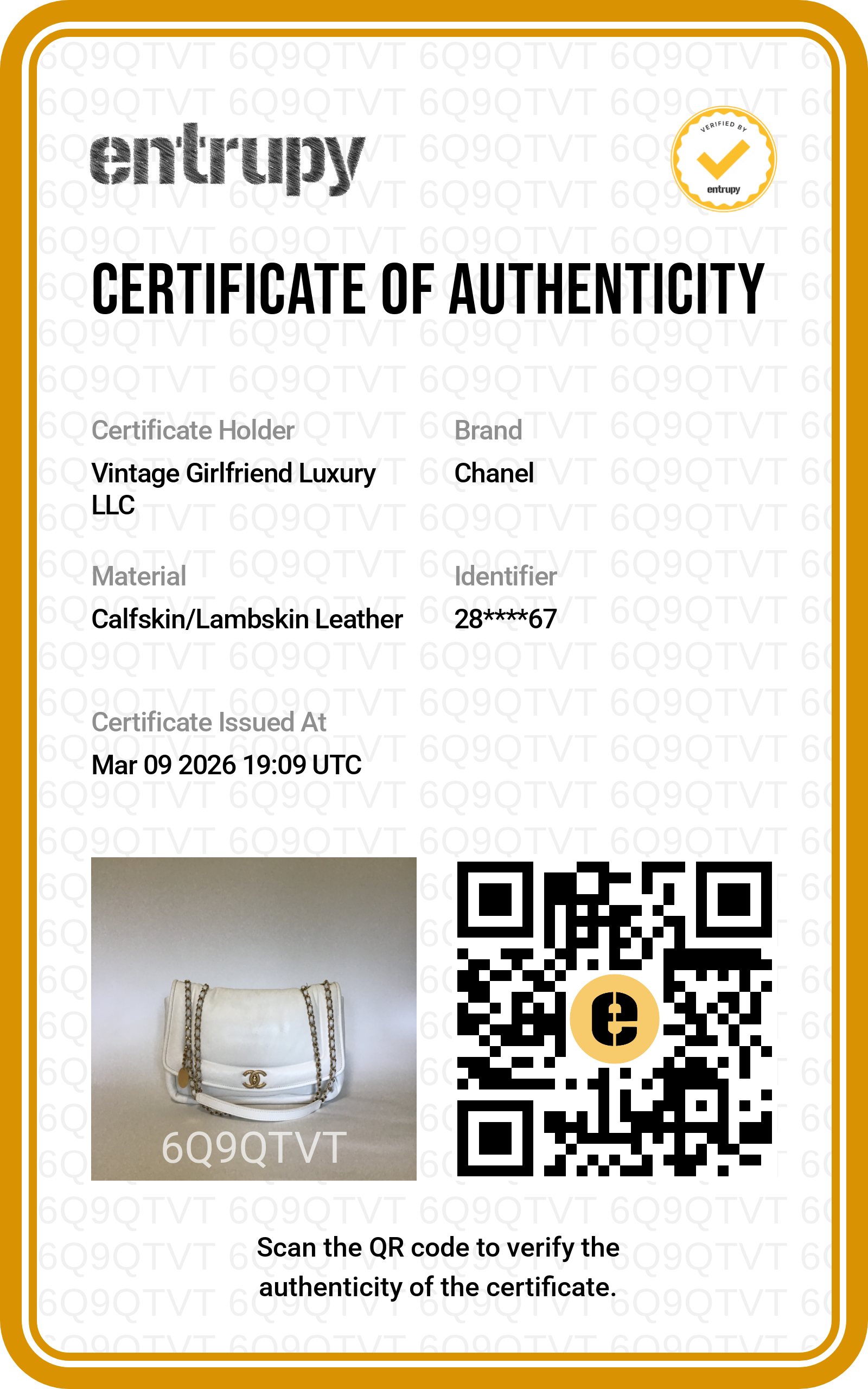CHANEL White Lambskin Puffy Diana Flap Bag