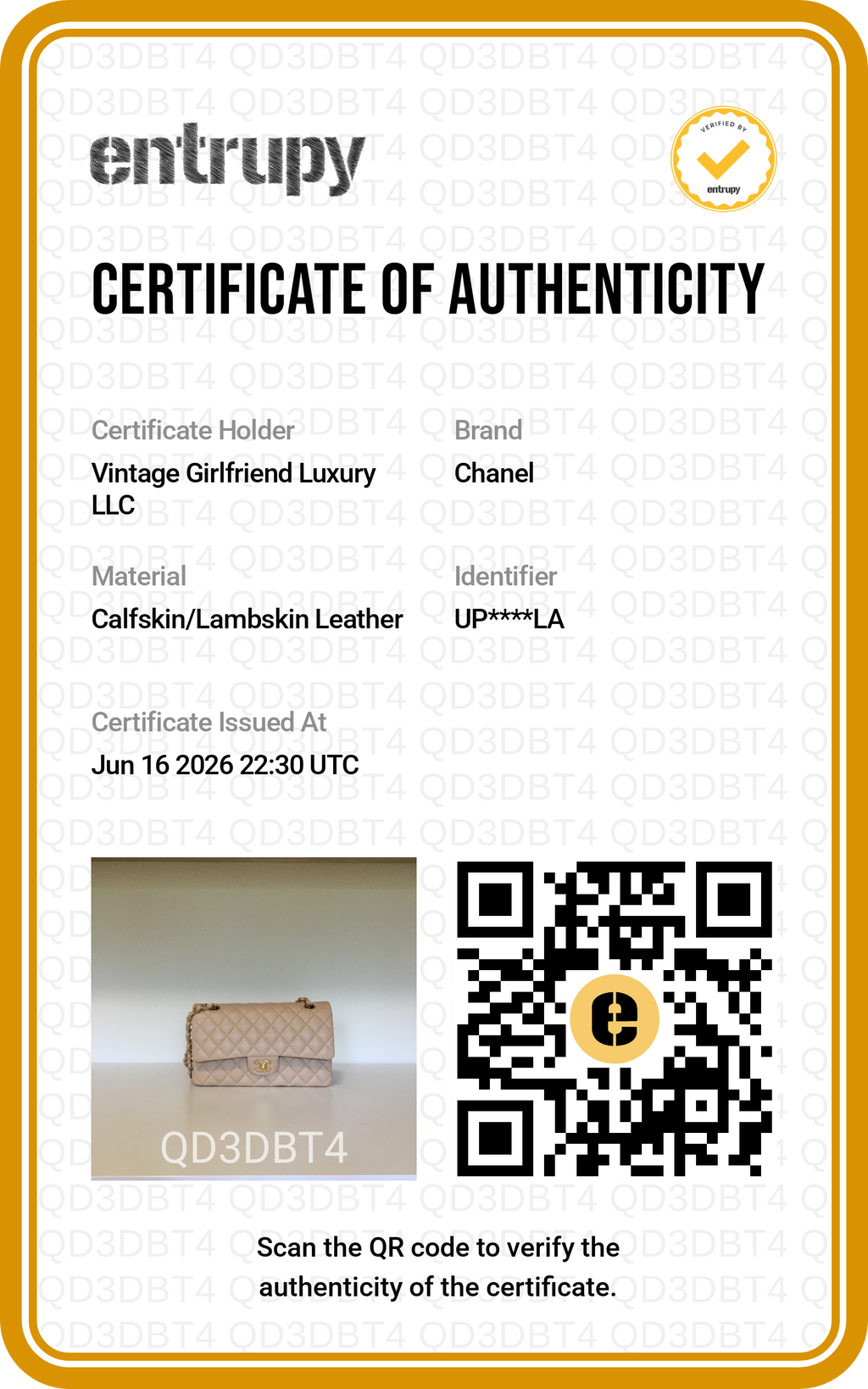 NEW CHANEL Medium Classic Flap Beige Clair Lambskin Quilted Gold Hardware Full Set