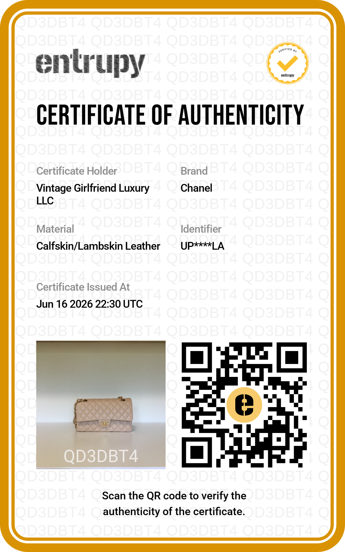NEW CHANEL Medium Classic Flap Beige Clair Lambskin Quilted Gold Hardware Full Set