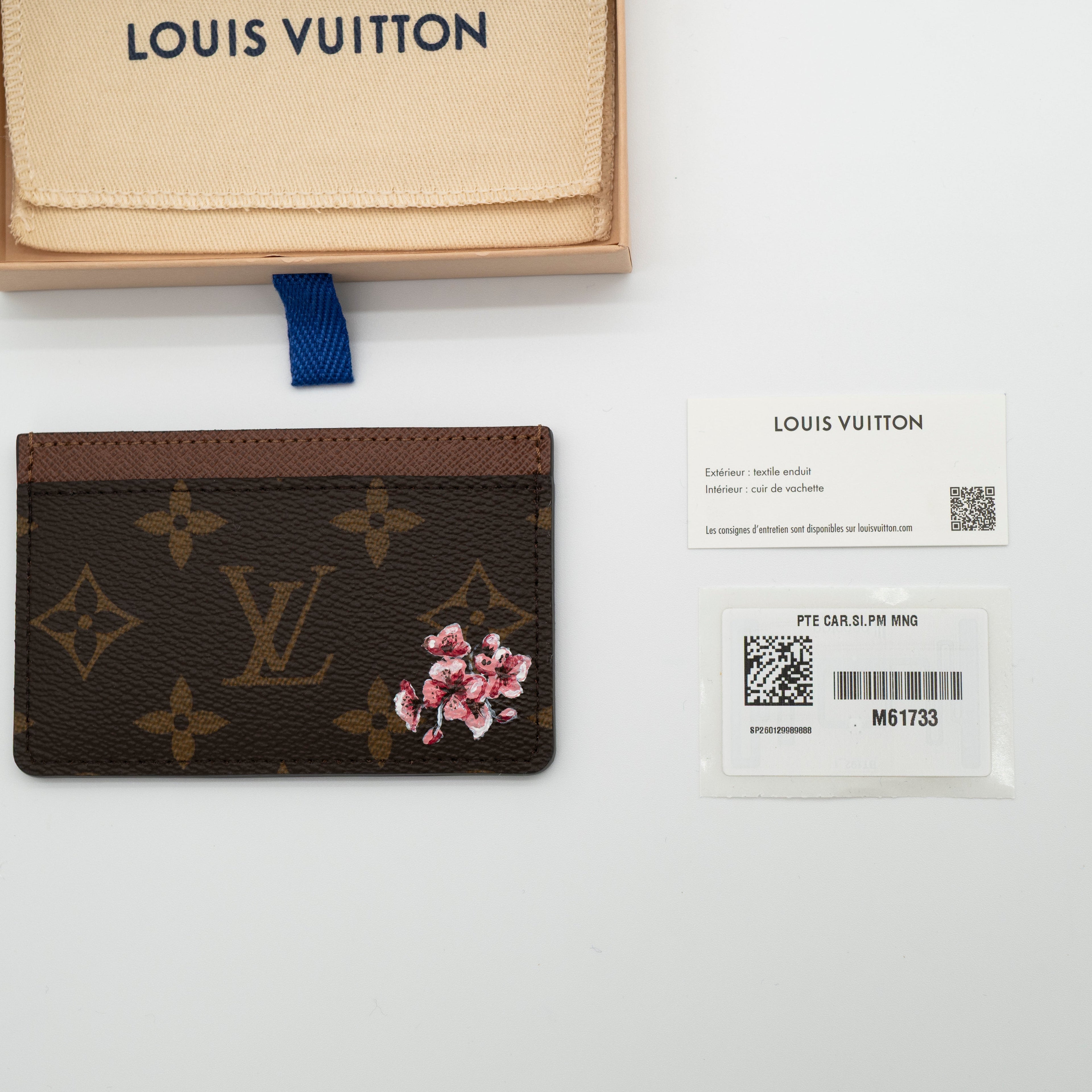 NEW Louis Vuitton Monogram Canvas Card Holder w/ Hand-Painted Cherry Blossom Motif