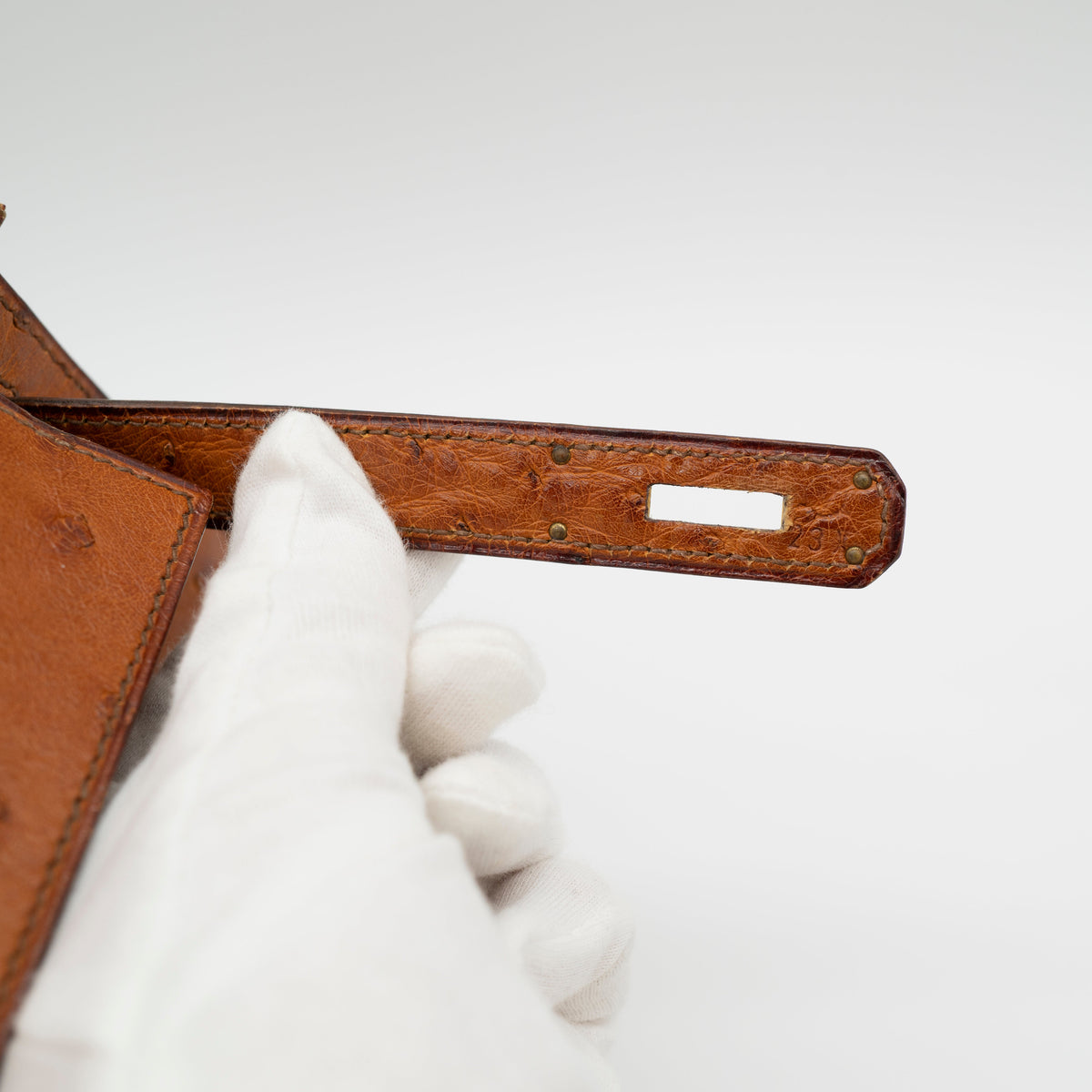 Hermès Cognac Ostrich Kelly Sellier 28 Gold Hardware 1994