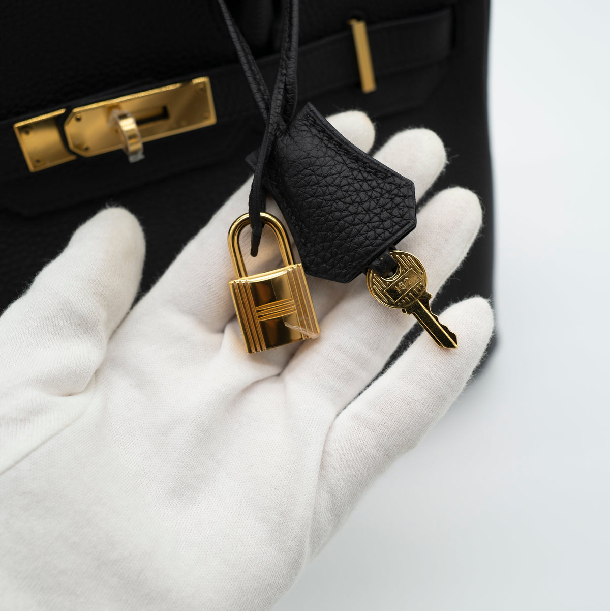 NEW Hermès Birkin 30 Noir Togo Gold Hardware C Stamp