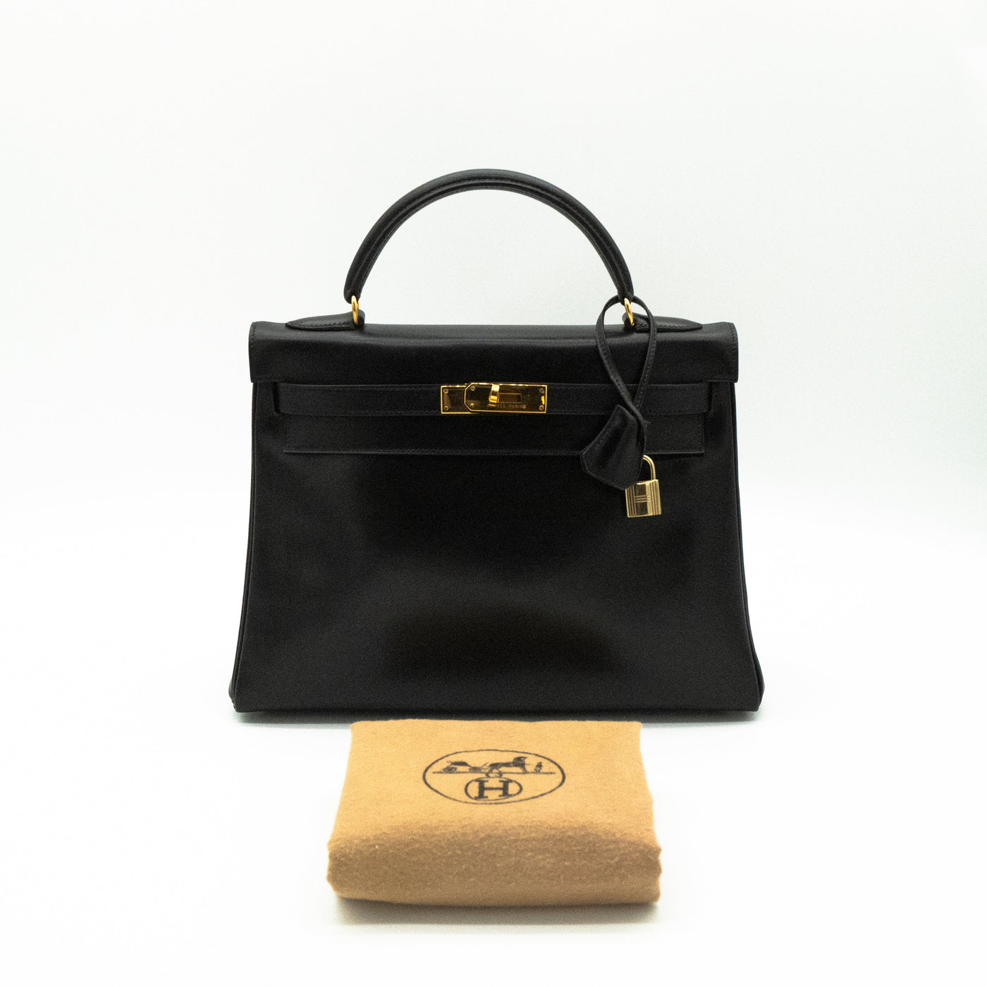 Hermès Vintage Noir Box Calf Kelly 32 Retourné Gold Hardware 1993 VIP