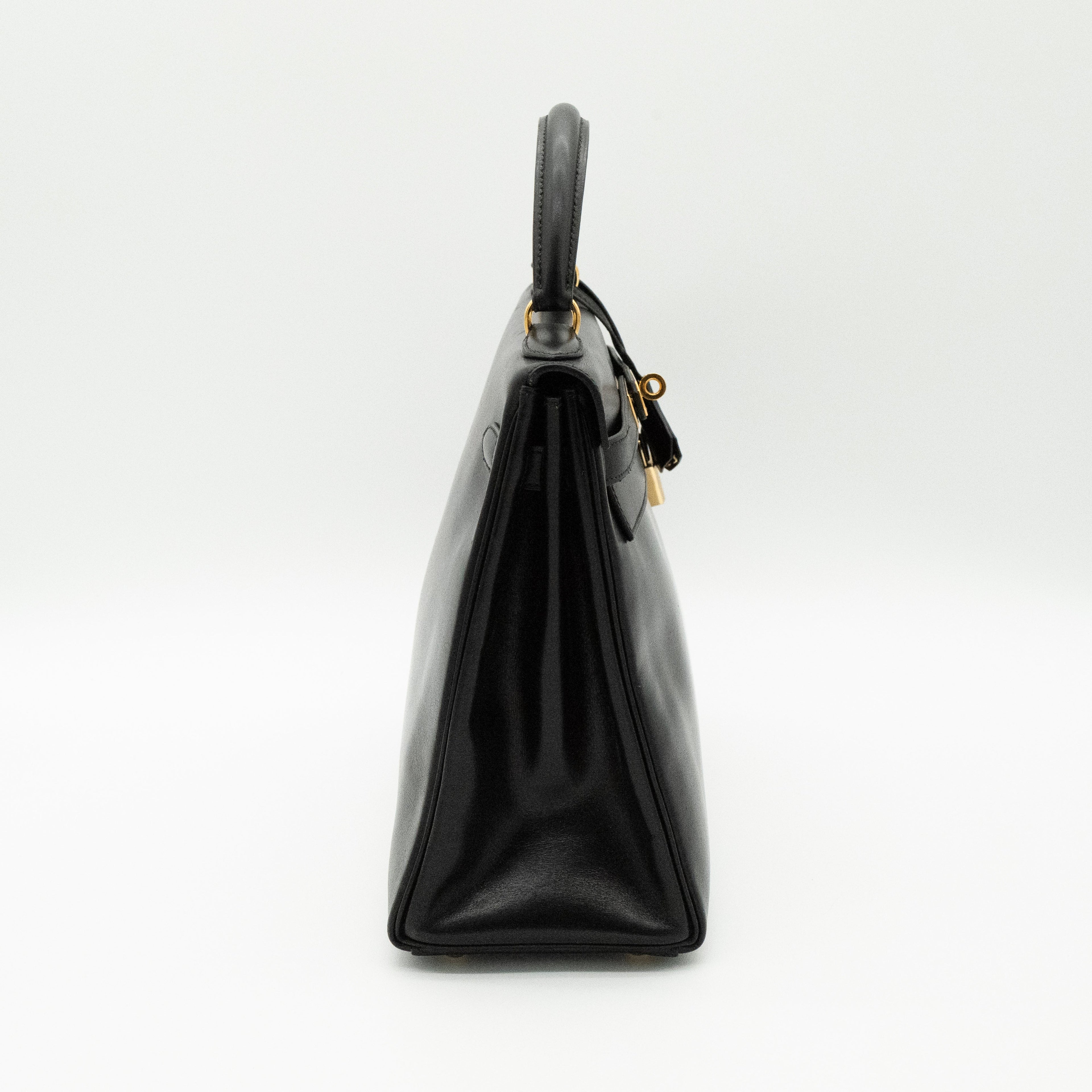 Hermès Vintage Noir Box Calf Kelly 32 Retourné Gold Hardware 1993