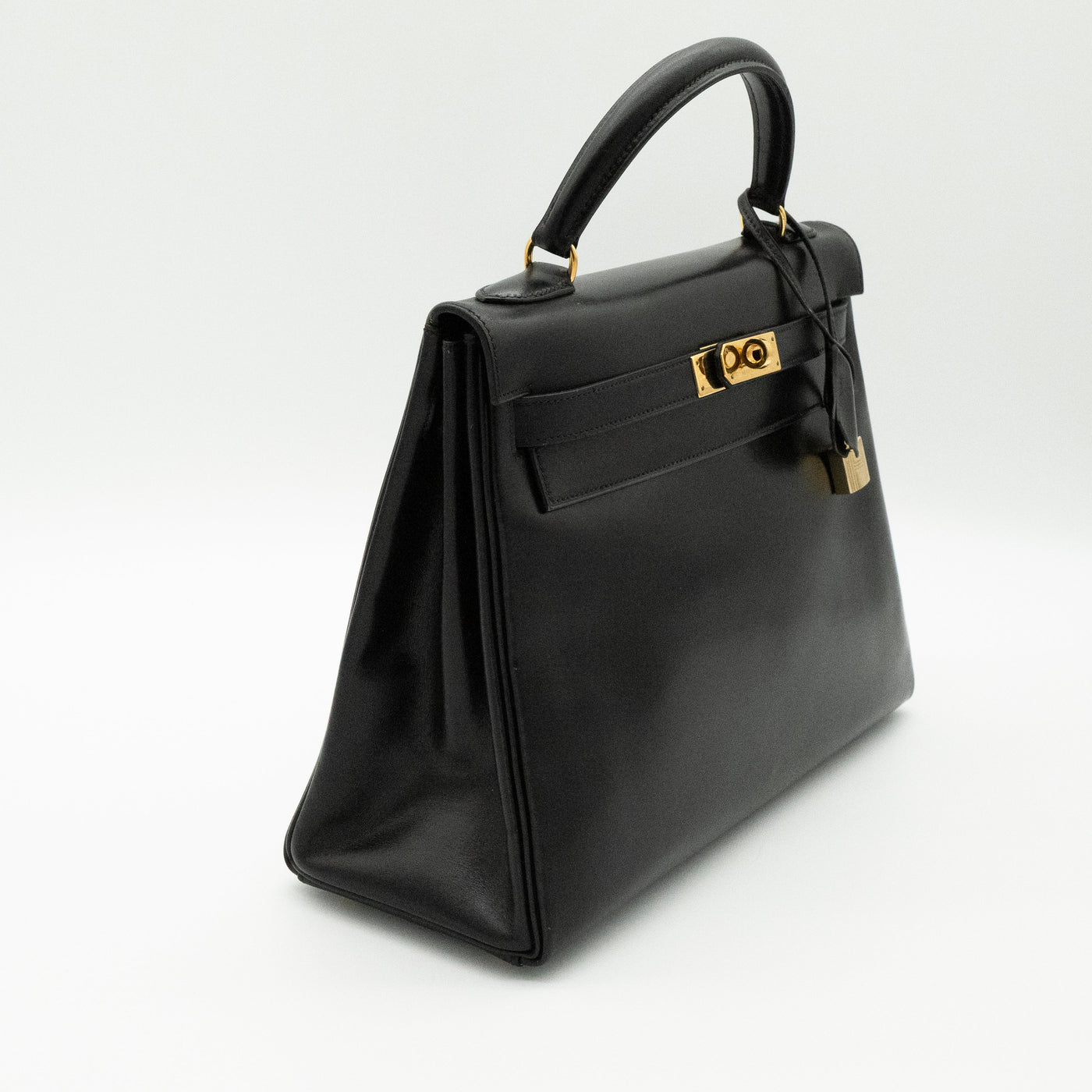 Hermès Vintage Noir Box Calf Kelly 32 Retourné Gold Hardware 1993 VIP