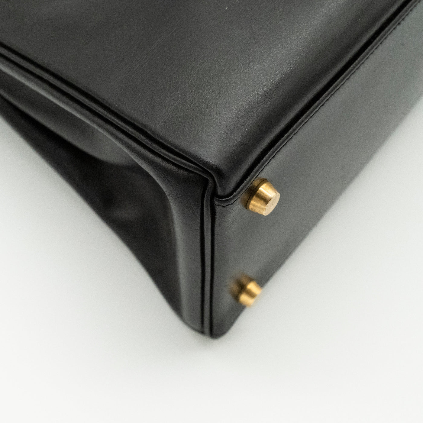Hermès Vintage Noir Box Calf Kelly 32 Retourné Gold Hardware 1993 VIP