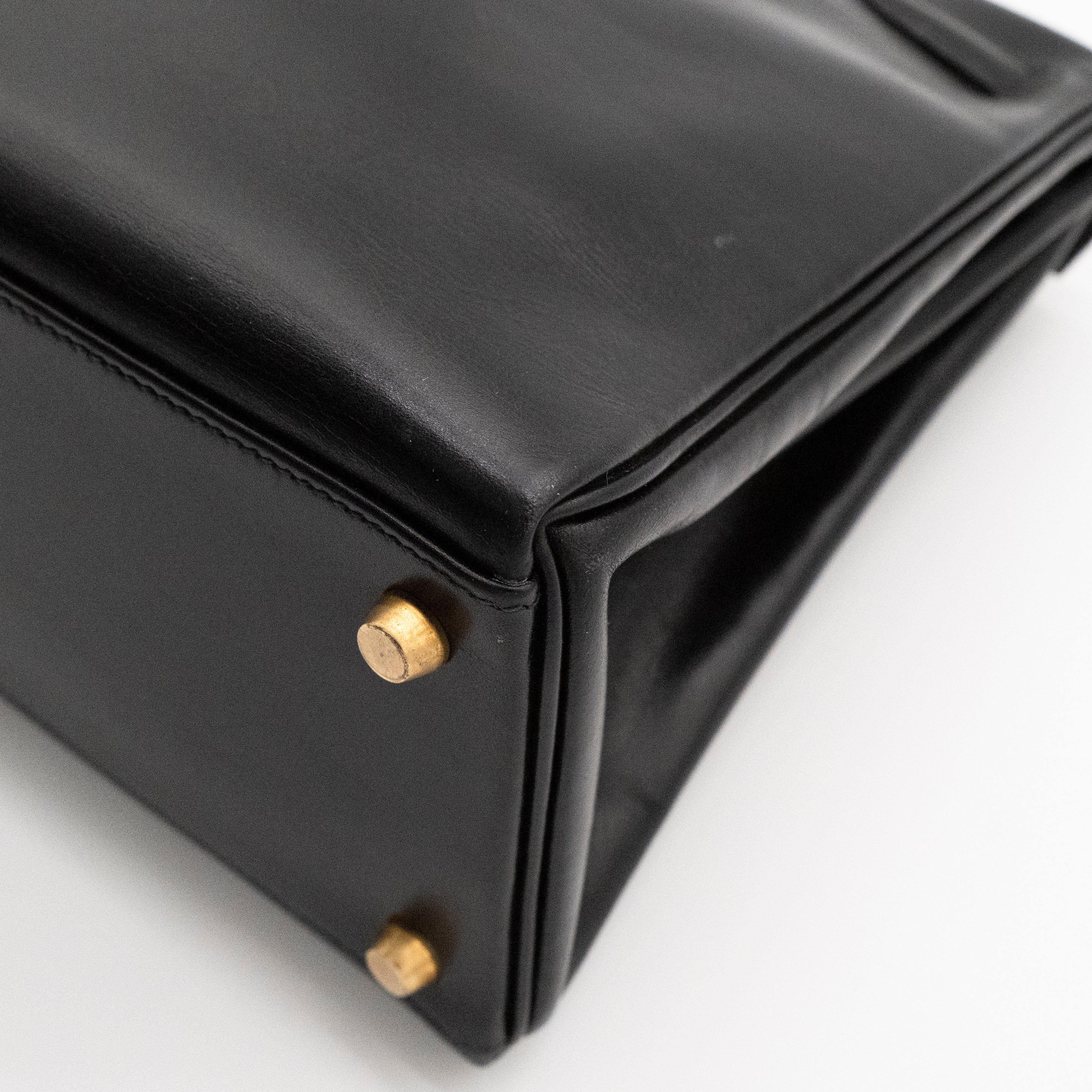 Hermès Vintage Noir Box Calf Kelly 32 Retourné Gold Hardware 1993