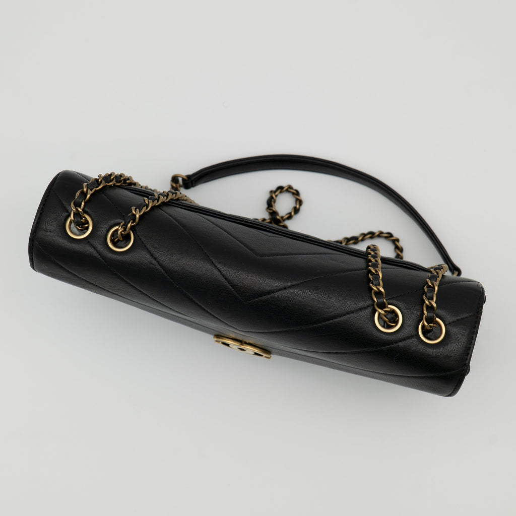 CHANEL Paris-Seoul Coco Envelope Flap Bag