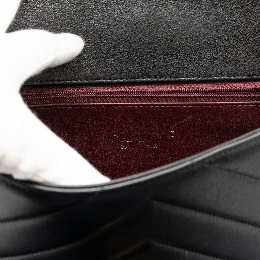 CHANEL Paris-Seoul Coco Envelope Flap Bag