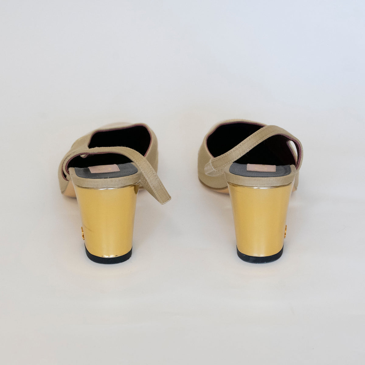 CHANEL Limited Edition Runway Linen and Gold Slingback Pumps EU 36