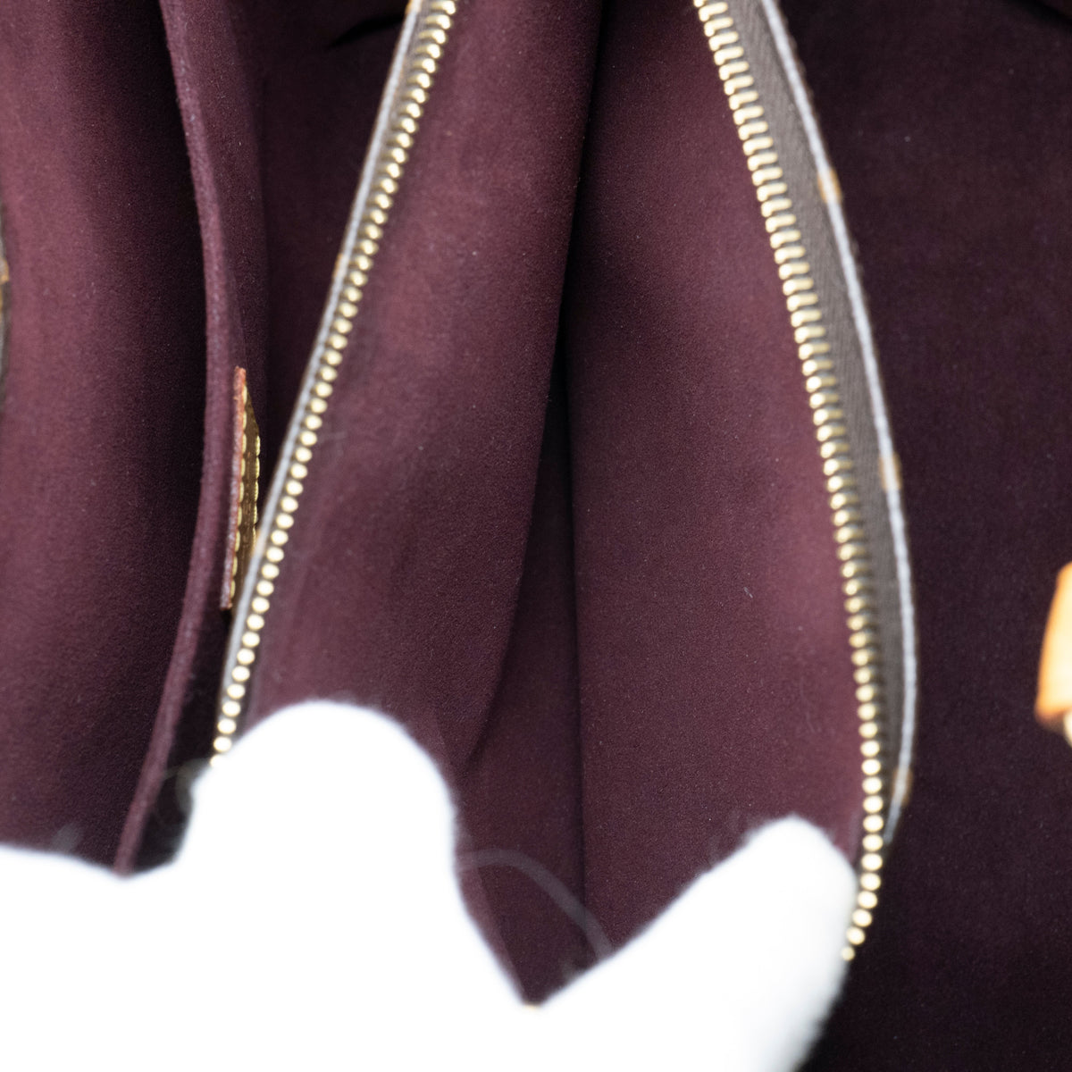 Louis Vuitton Monogram Montaigne GM M41056
