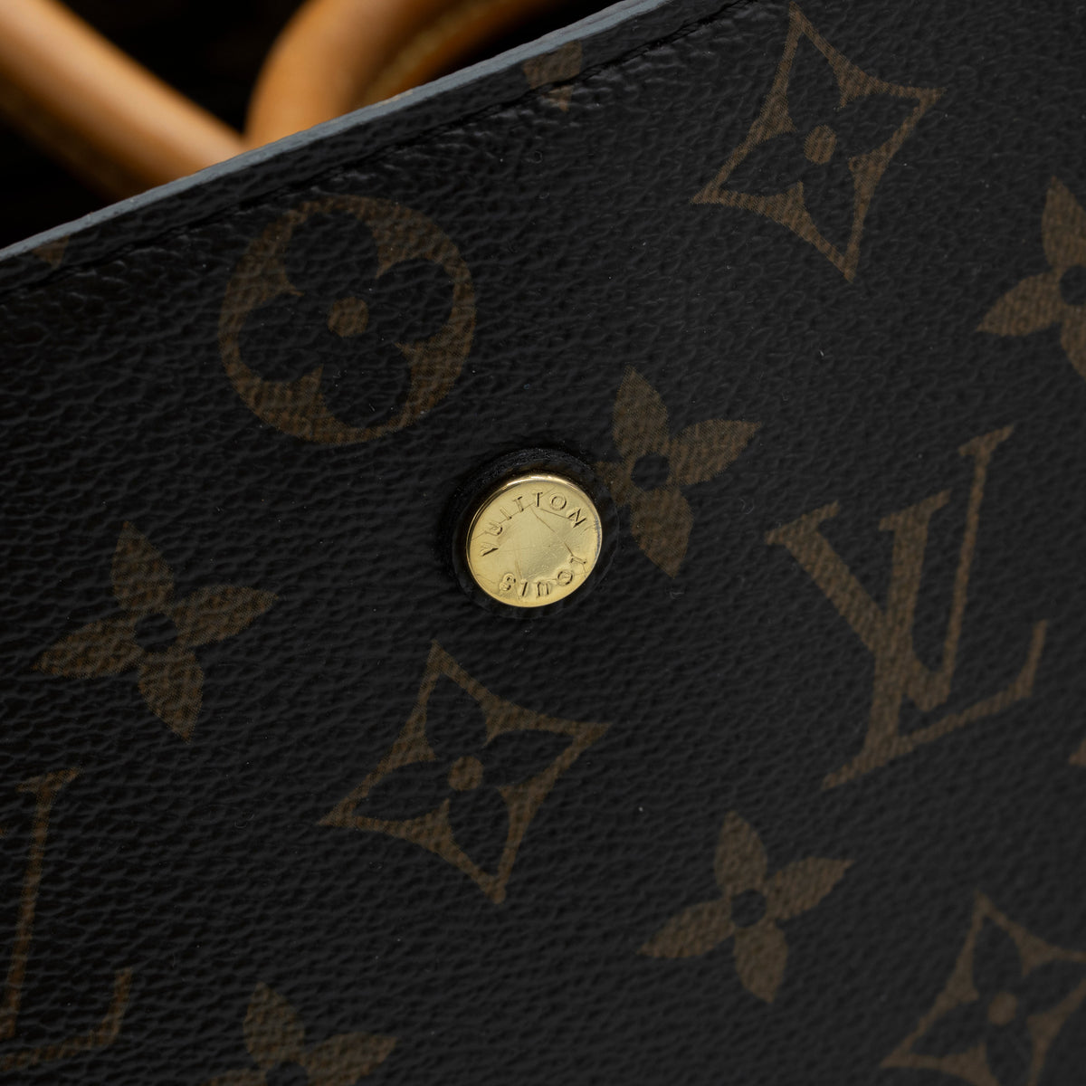 Louis Vuitton Monogram Montaigne GM M41056