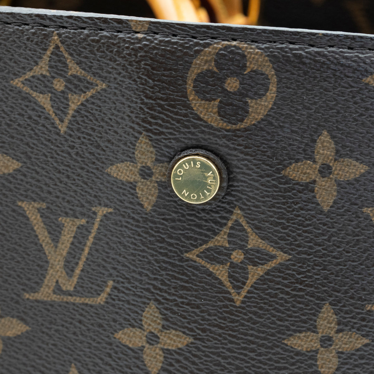 Louis Vuitton Monogram Montaigne GM M41056