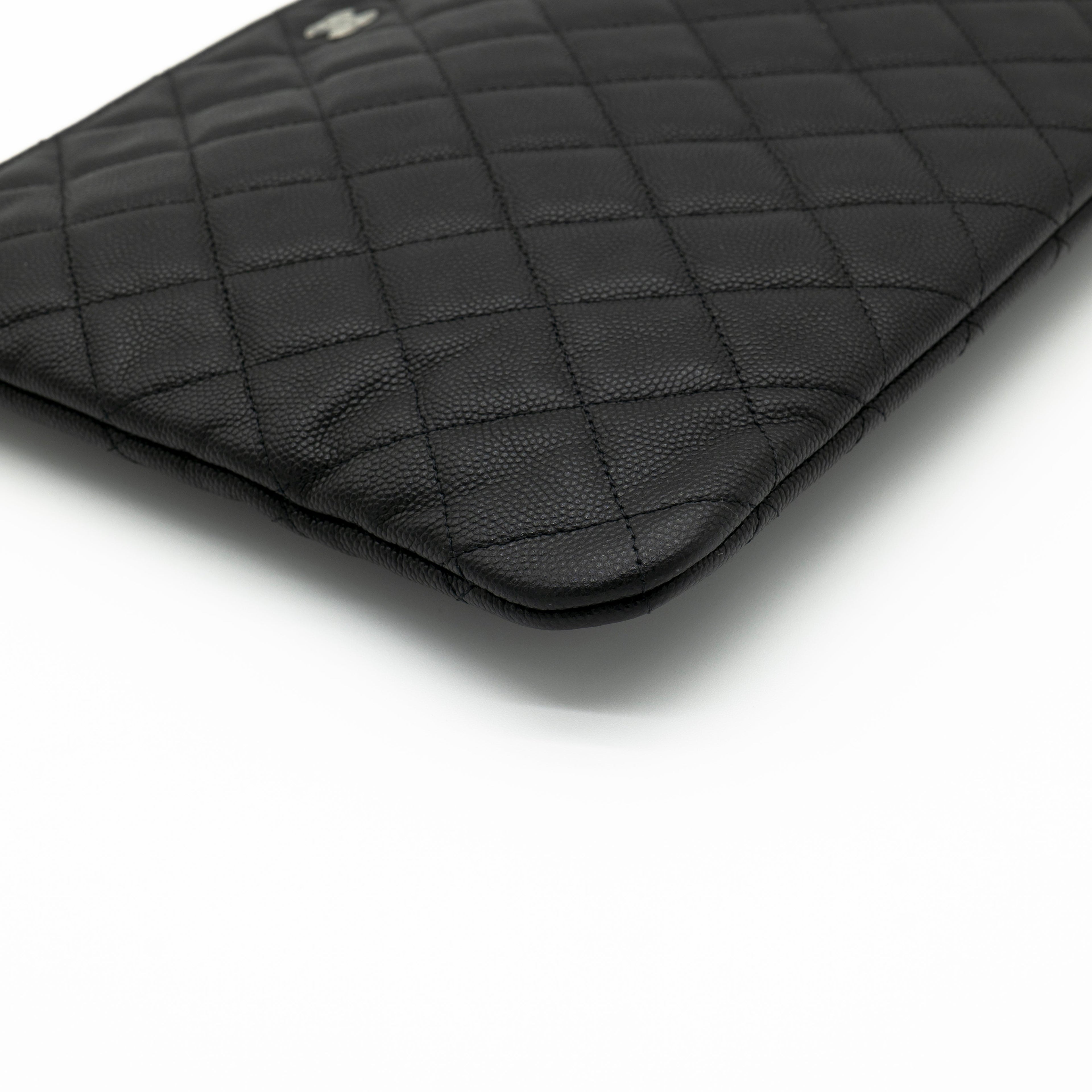 CHANEL Caviar Medium O Case with Exclusive White Packaging from 31 Rue Cambon
