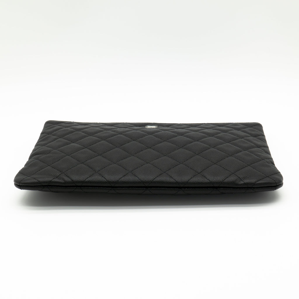 CHANEL Caviar Medium O Case with Exclusive White Packaging from 31 Rue Cambon