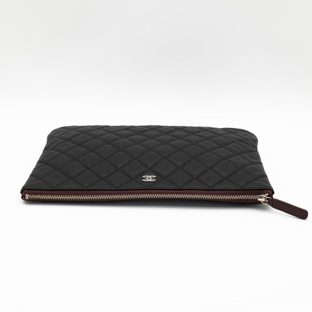 CHANEL Caviar Medium O Case with Exclusive White Packaging from 31 Rue Cambon