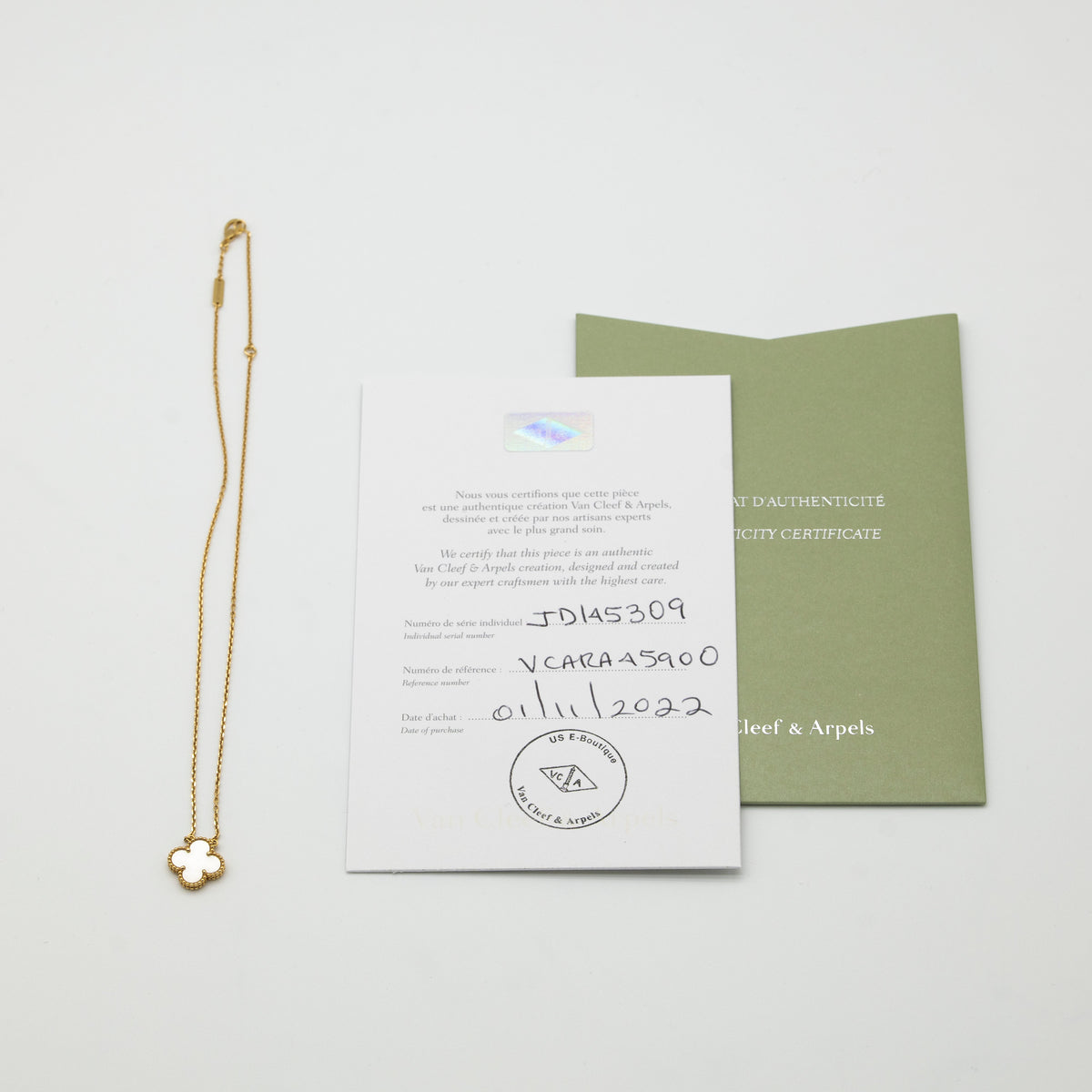 Van Cleef & Arpels Mother of Pearl Vintage Alhambra Necklace 18K Yellow Gold Full Set