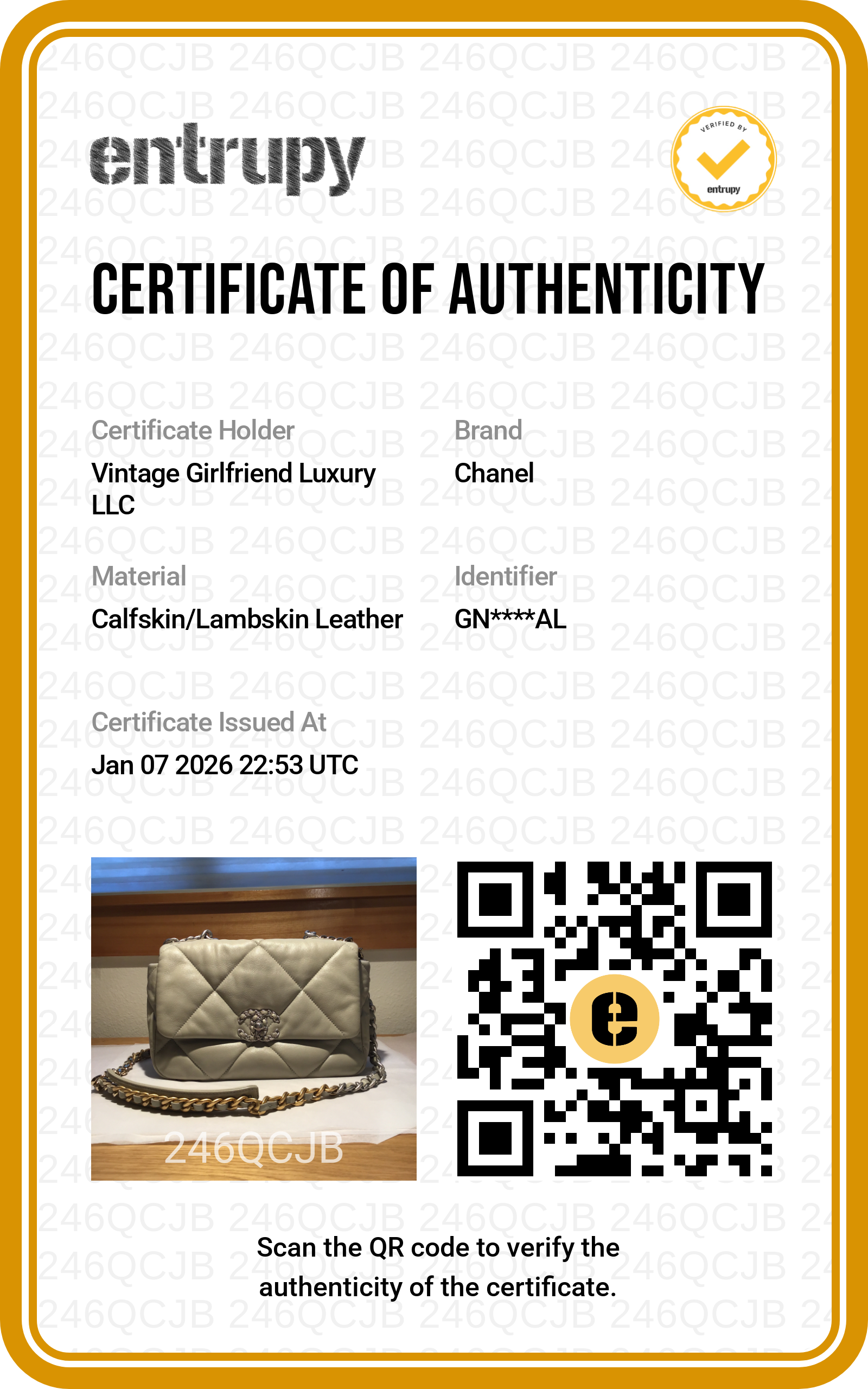 CHANEL 19 Medium 22C Light Gray Lambskin Quilted Mixed HW