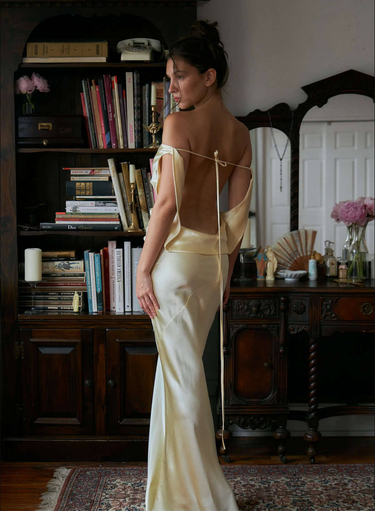 Mirror Palais Plunging Back Cowl Dress in Butter Size XXS