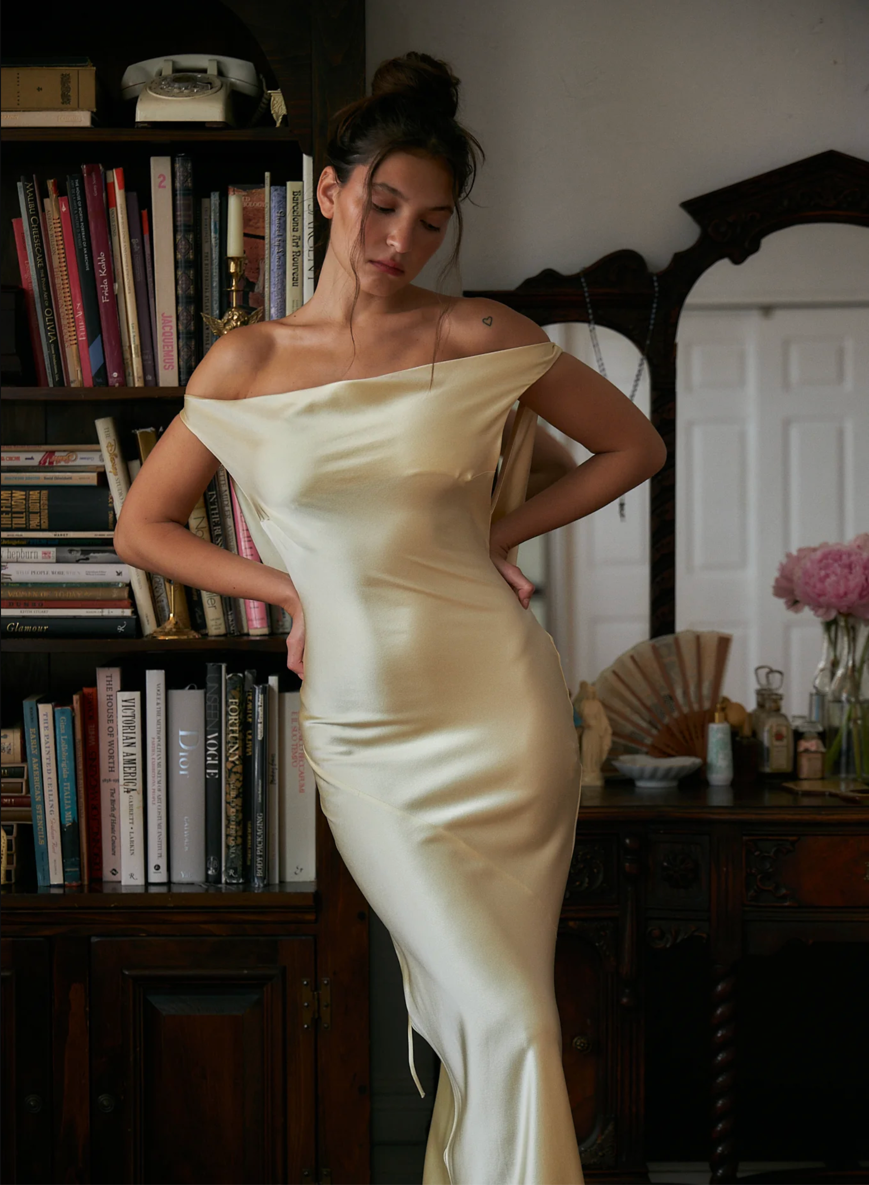 Mirror Palais Plunging Back Cowl Dress in Butter Size XXS