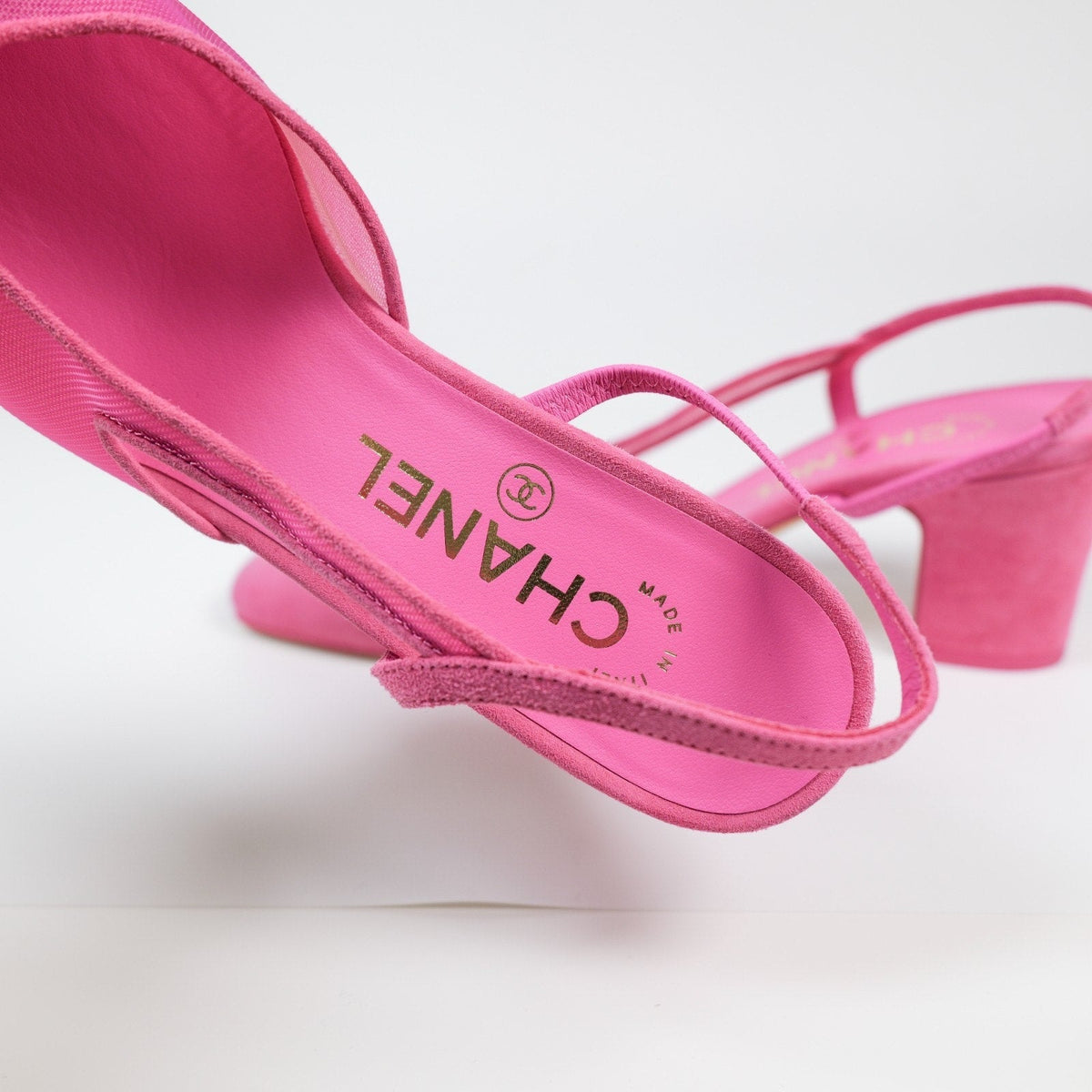 CHANEL Pink Mesh with Suede Cap Toe Slingback Pumps EU 36