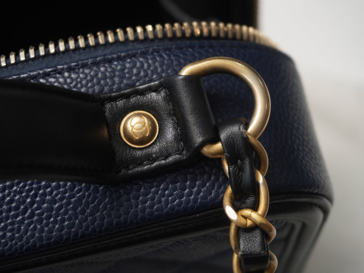 CHANEL Medium Filigree Vanity Case Navy/Black A93343 VIP